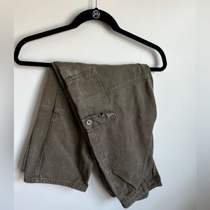 Army green cargo pants